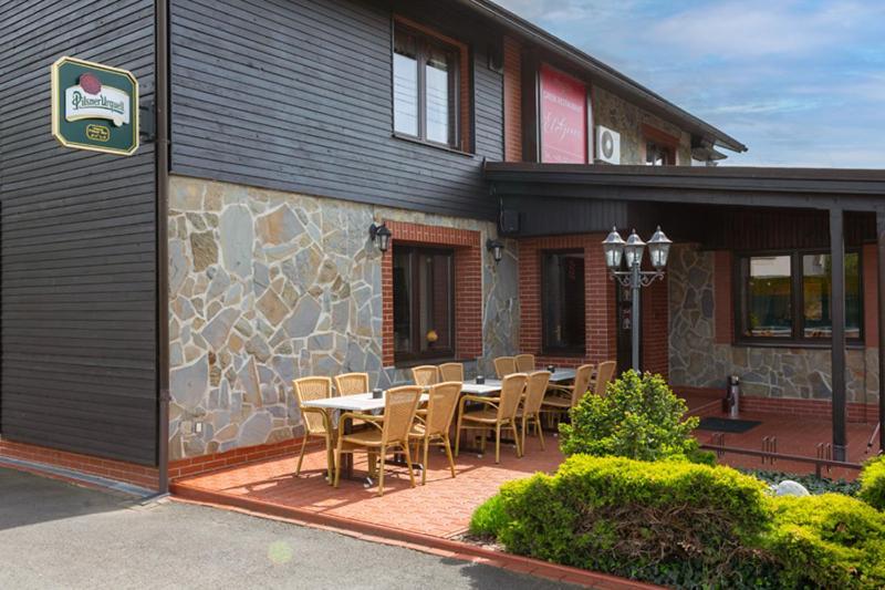 Hotel El Greco Roznov pod Radhostem Ngoại thất bức ảnh