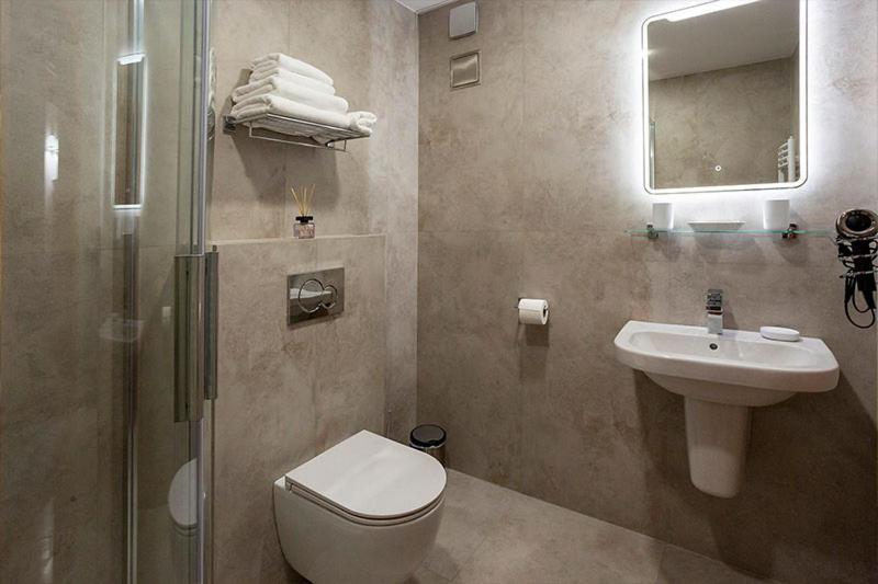Hotel El Greco Roznov pod Radhostem Ngoại thất bức ảnh
